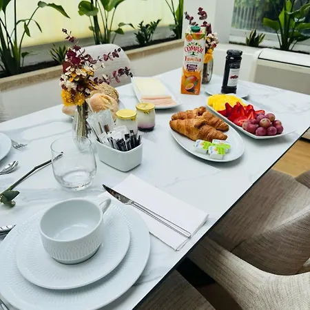 Bed & Breakfast Quinta Do Cavaco - Alojamentos & Eventos *