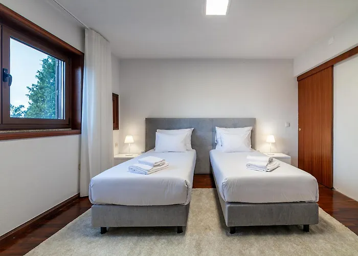 Quinta Do Cavaco - Alojamentos & Eventos לינה וארוחת בוקר *