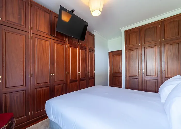 Quinta Do Cavaco - Alojamentos & Eventos לינה וארוחת בוקר *