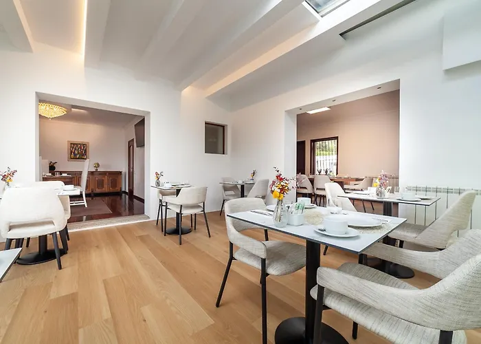 לינה וארוחת בוקר Quinta Do Cavaco - Alojamentos & Eventos סנטה מריה דה פיירה