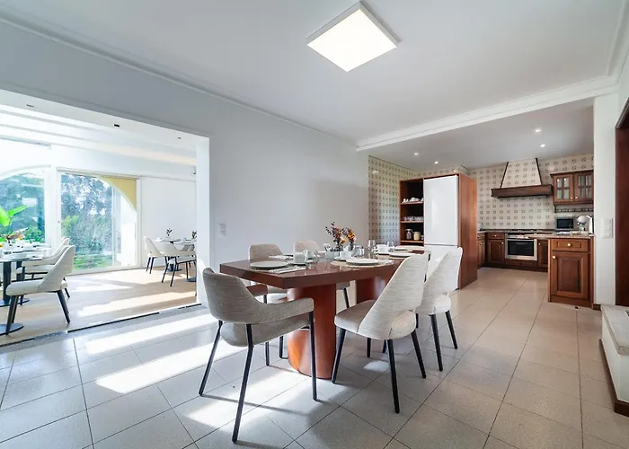 Quinta Do Cavaco - Alojamentos & Eventos לינה וארוחת בוקר סנטה מריה דה פיירה