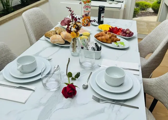 לינה וארוחת בוקר Quinta Do Cavaco - Alojamentos & Eventos סנטה מריה דה פיירה
